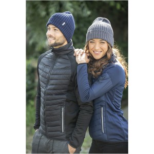 Ives organic beanie, Solid black (Hats)