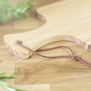 Pinewood cutting board Daxton, brown (Wood kitchen equipments)